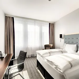 3* Hotel Azimut