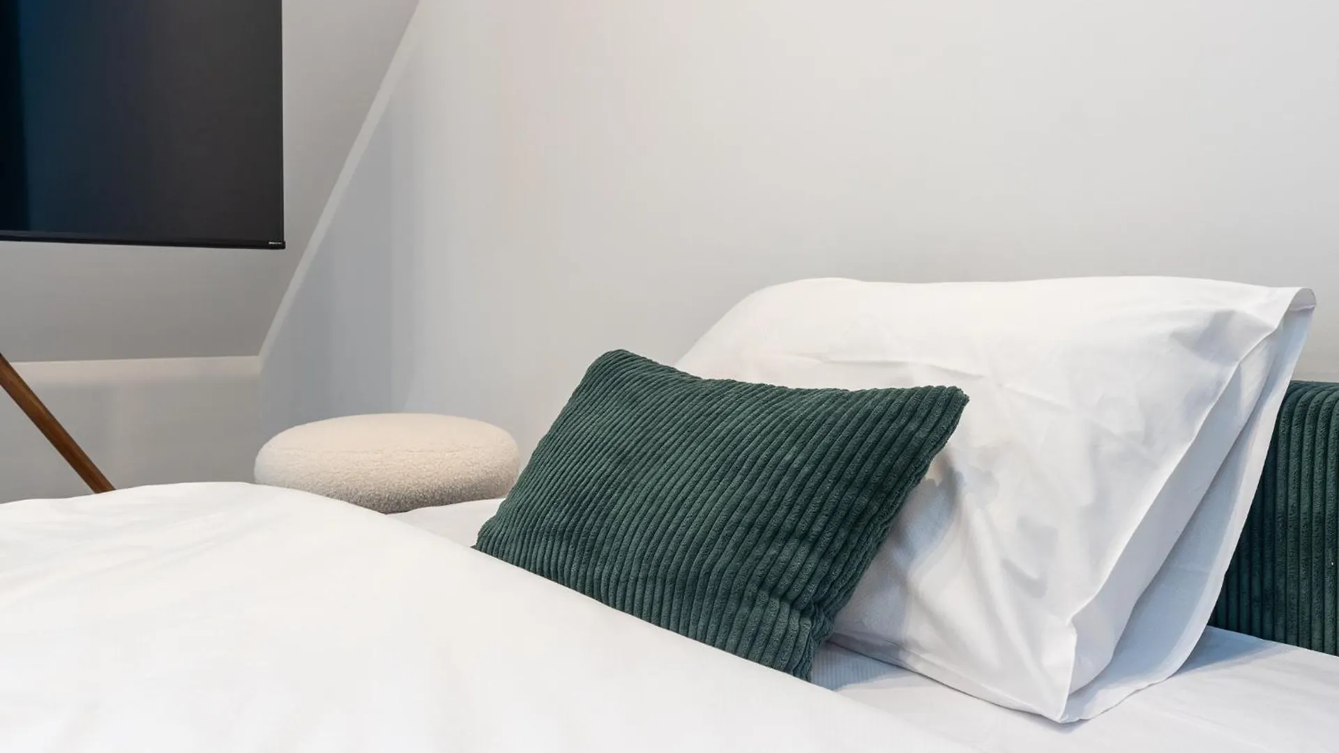 Kalm Stay - A Design Aparthotel München