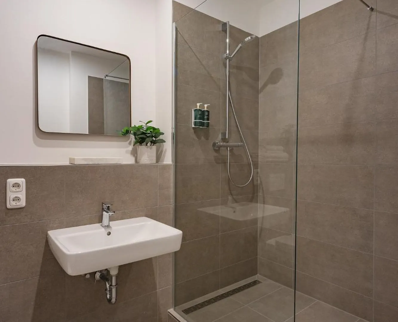 Kalm Stay - A Design Aparthotel München